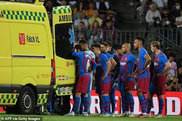 Barcelona giữ vững vị trí thứ hai ở vòng 36 La Liga
