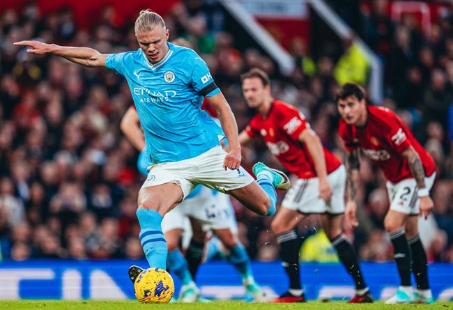 Vòng 10 Giải Ngoại hạng Anh: Thành Manchester màu xanh