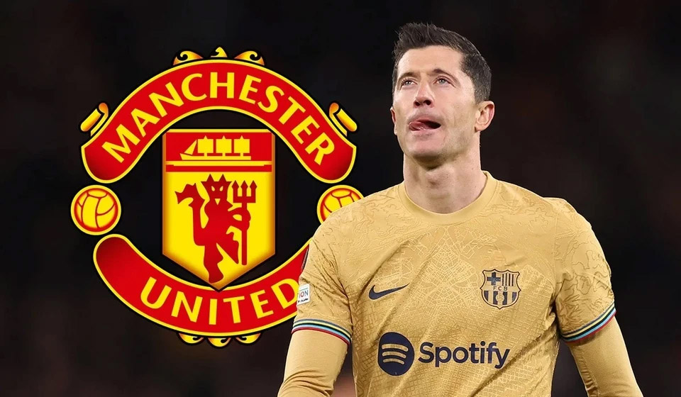MU để trống áo số 9 vì Lewandowski?