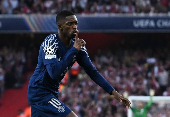 Arsenal gục ngã trước PSG