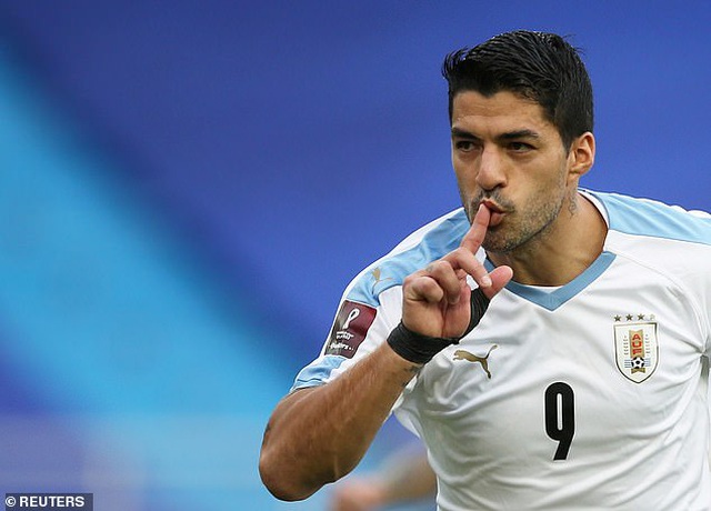 Cavani và Luis Suarez tỏa sáng ở vòng loại World Cup